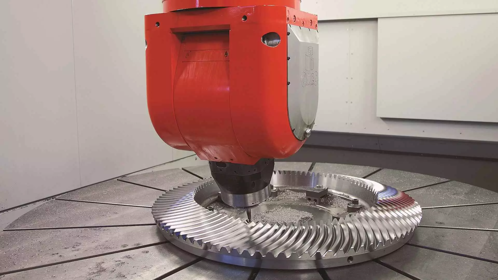 Hart-cutting process of a MAAG® bevel wheel